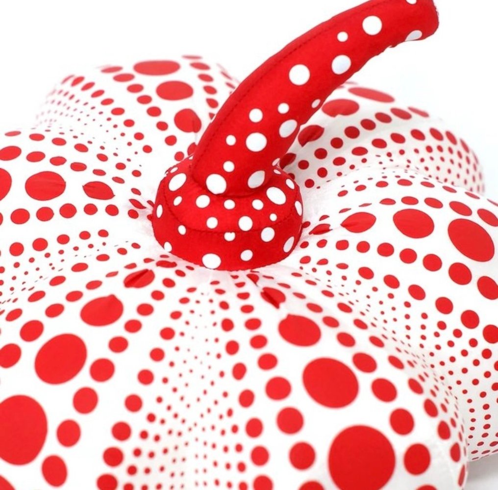 Yayoi Kusama (after) - Dots Obsession (Tökpiros) #2.1