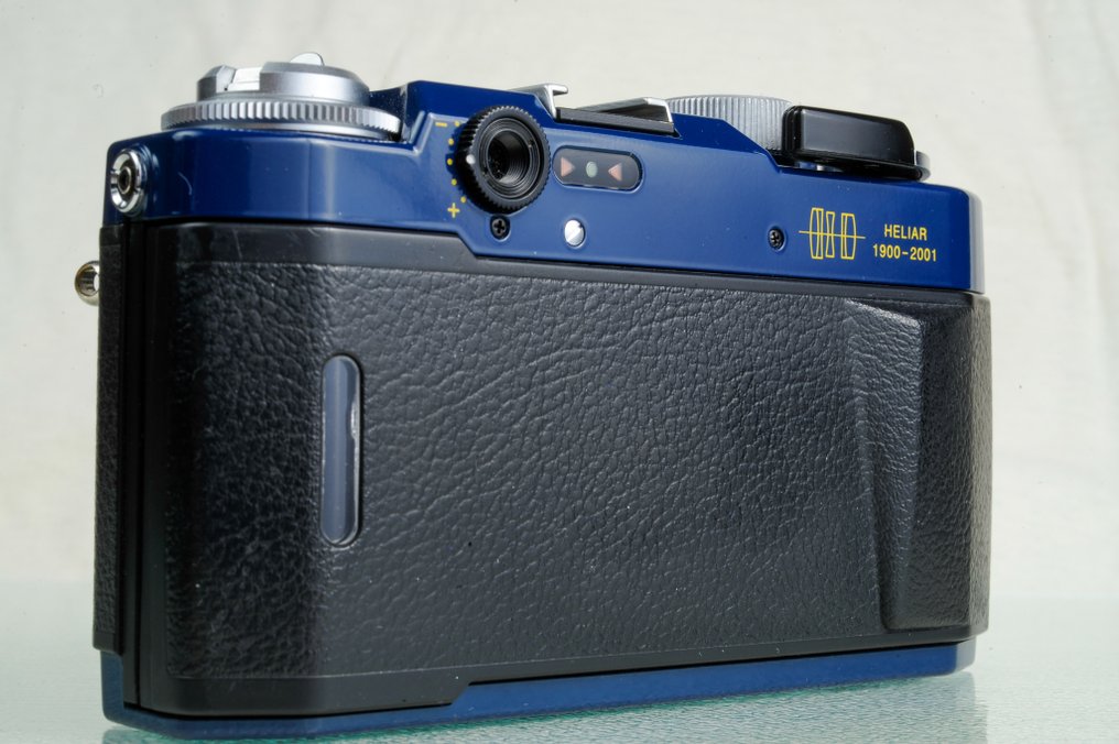 Voigtländer Bessa-T blue limited with Nokton 1.4/35mm Analogue camera #3.2