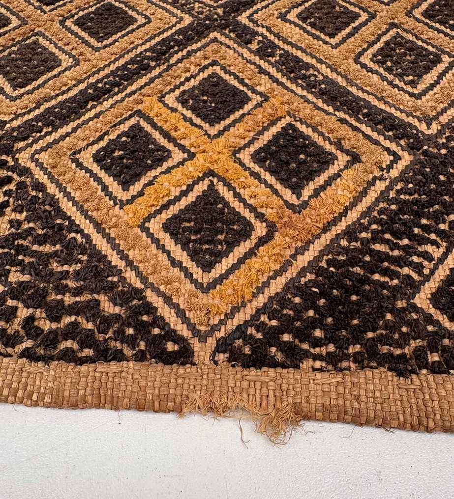 Shoowa - Shoowa-Kuba  (Ingen mindstepris) #3.2