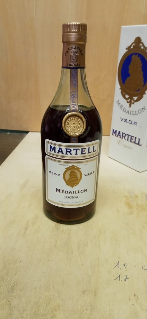 Martell - Médaillon VSOP  - b. Δεκαετία του 1960 - 70cl #1.0