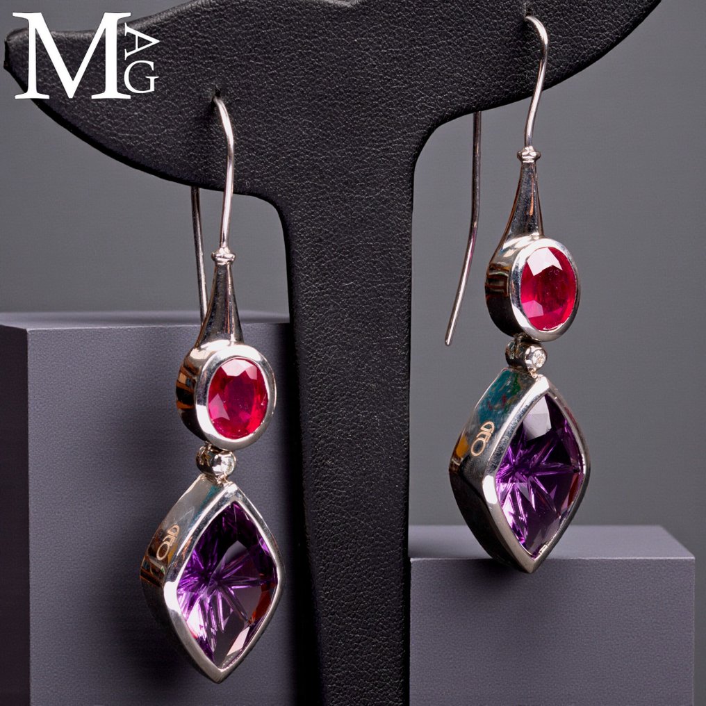 Ασημένια σκουλαρίκια με αιθιοπικό όπαλ, διαμάντια, βολιβιακές αμέθυστους και ροζ ζαφείρια - Ύψος: 80 mm - Πλάτος: 18 mm- 29 g #1.0