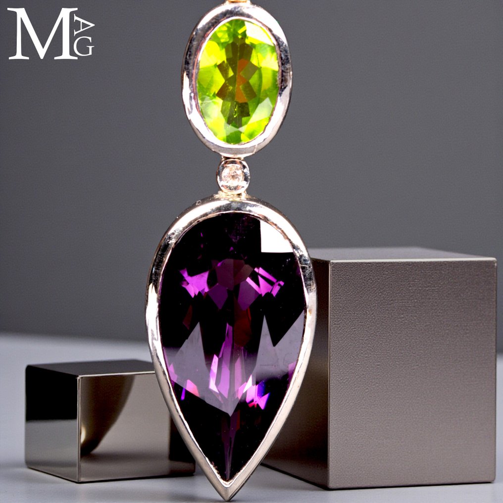 Σκουλαρίκια – Βολιβιανός Αμέθυστος – Περίδοτ – Γαληνίτης και Διαμάντια - Ύψος: 86.7 mm - Πλάτος: 16.5 mm- 31 g #2.1