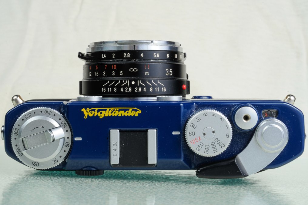 Voigtländer Bessa-T blue limited with Nokton 1.4/35mm Analogue camera #4.3