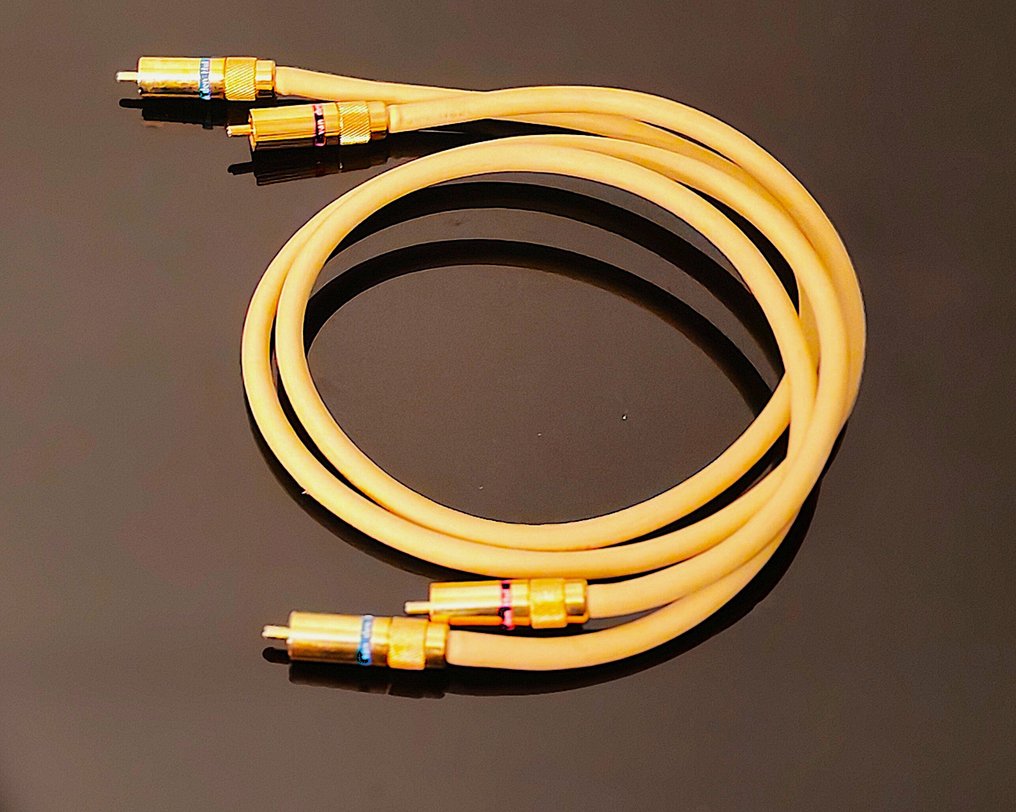 Van den Hul - MC Numele cablurilor RCA Componente audio #2.1