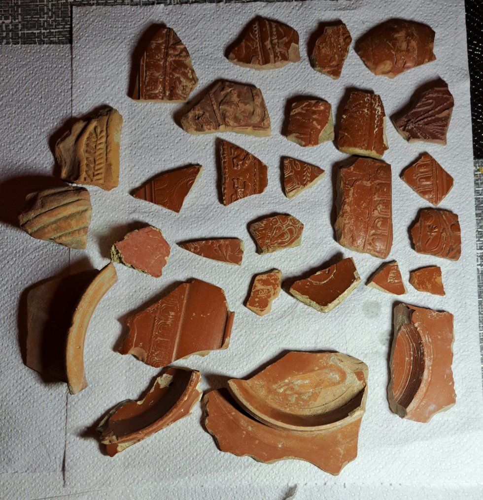 Ancient Roman Amphora  (No reserve price) #1.0