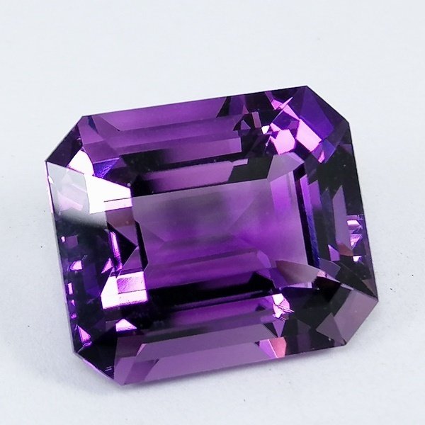 1 pcs  紫罗兰色 紫水晶  - 21.19 ct - 西班牙宝石学院（IGE） - 无治疗 #3.2