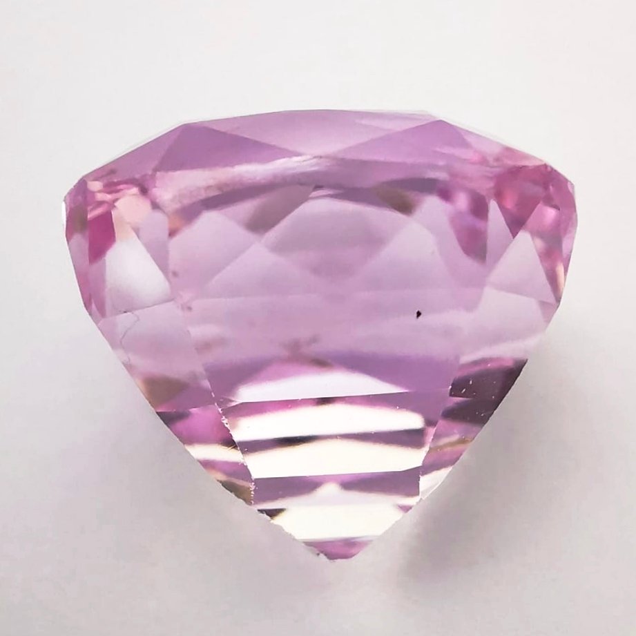 沒有保留價 紫鋰輝石  - 15.68 ct - Antwerp Laboratory for Gemstone Testing (ALGT) - 浅粉色（偏紫色） #2.1