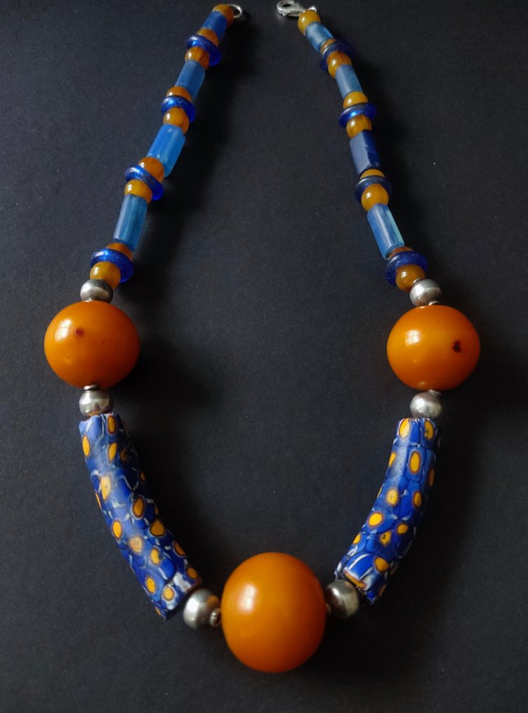 Ketting - Trade beads  (Zonder minimumprijs) #4.3