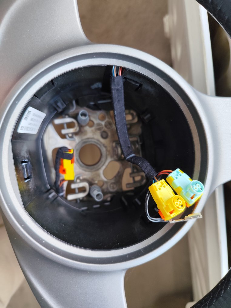 方向盘 (1) - Porsche - Volant Porsche 99734780351 - 2000年后 #4.3