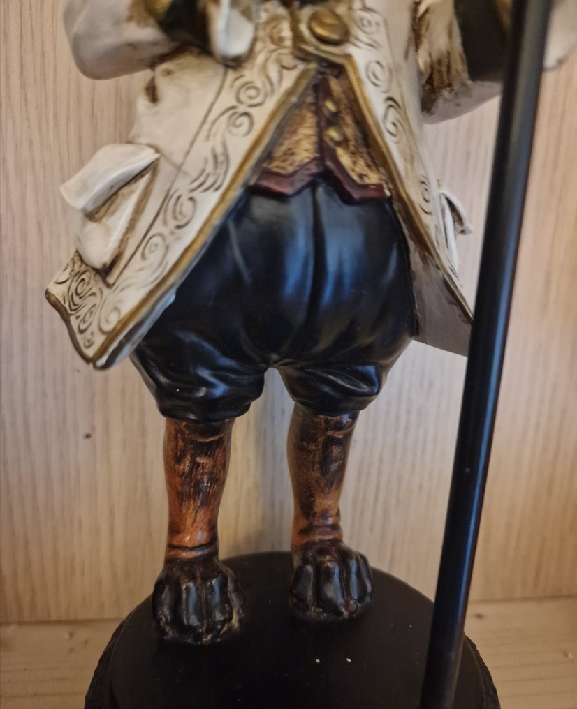 Kynttilänjalka (2) - Hartsi #1.0