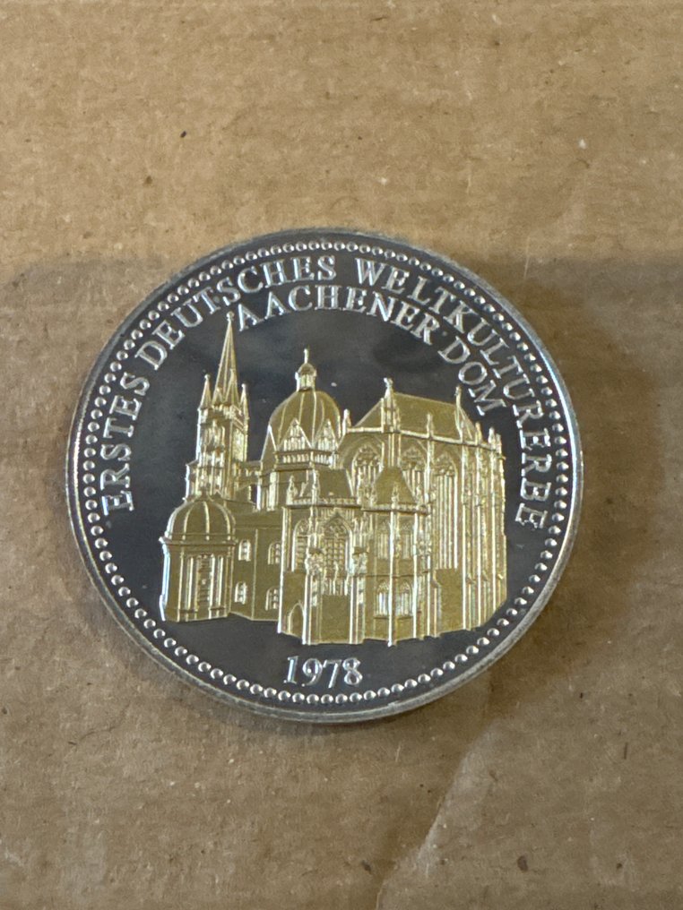 Verden. Medal Aachener Dom- 15g (.333) (Ingen mindstepris) #1.0
