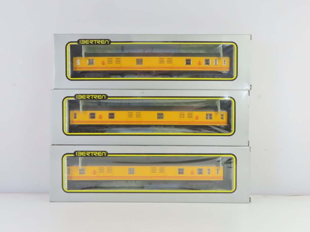 Ibertren H0 - 2209 - Επιβατικό τρένο μοντελισμού (3) - 3 τετραθέσιες θέσεις - RENFE #1.0
