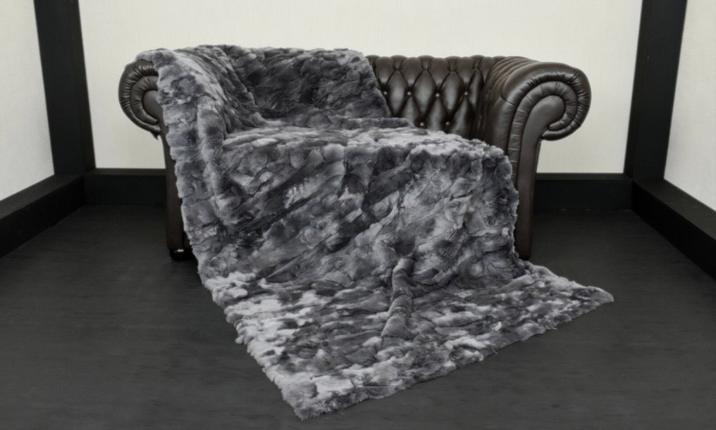 dunkelgrau - Fell - Decke  - 215 cm - 112 cm - Rex Chinchilla #1.0