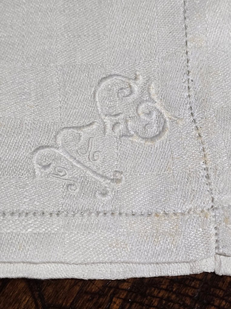 Serwetka (7)  - 59 cm - 59 cm - Stare hafty #3.2