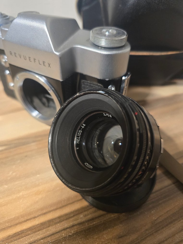 Revue, KMZ Krasnogorsk Revueflex mit Helios-44 2/58mm | 類比相機 #1.0