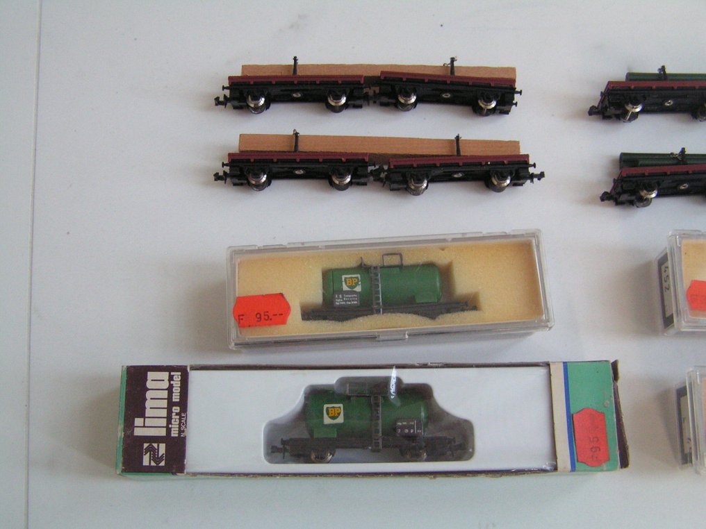Lima N - zie foto's - Modell tågvagn (8) - 8 godsvagnar - BP, DB #1.0