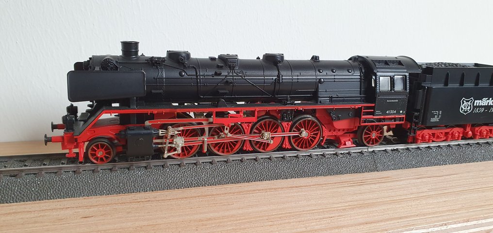 Märklin H0 - uit set 29625 - Ατμομηχανή με όχημα μεταφοράς (1) - BR41, έκδοση για τα 140 χρόνια - DB #2.1