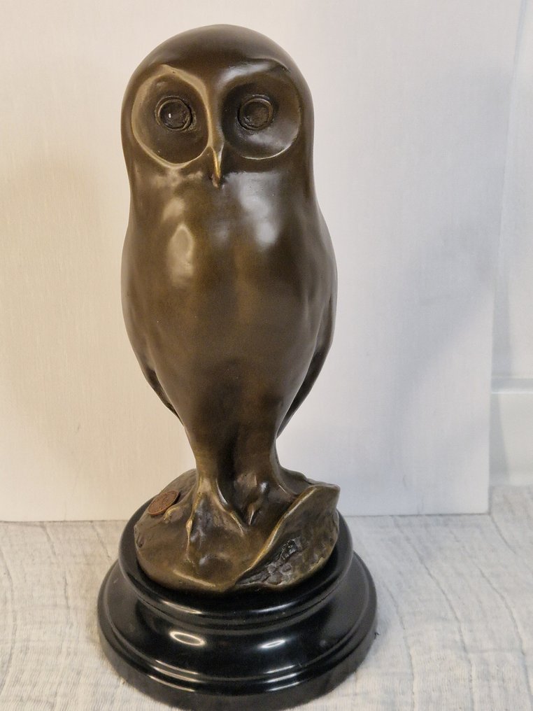 J.B. - Άγαλμα, Bronzen uil op marmeren voet milo - 26 cm - Μπρούντζος - 1970 #1.0