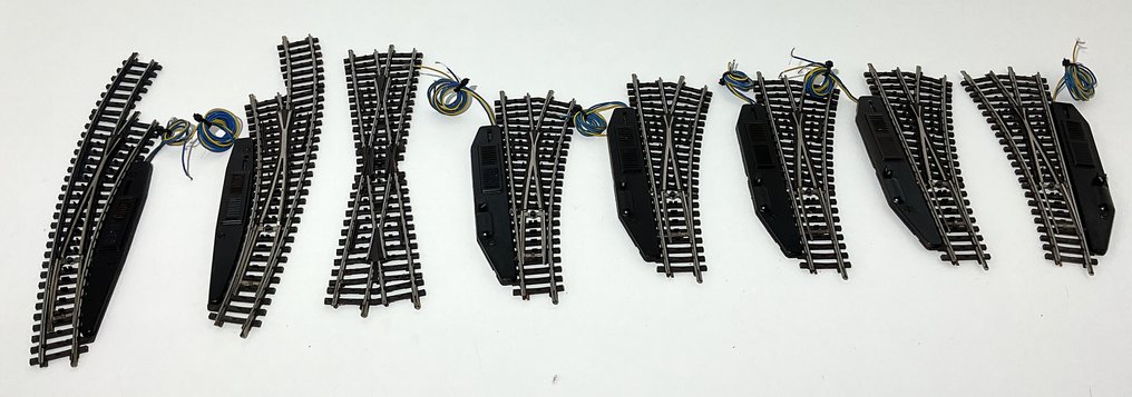 Märklin H0 - 2257/2261/2267 - Modellbahngleise (8) - Verschiedene Weichen für K-Gleise #1.0