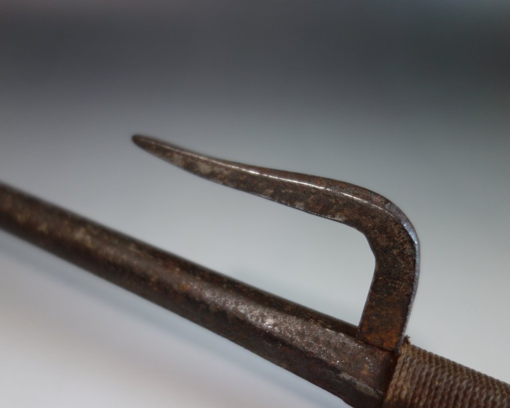 十手 - 鐵（鑄／鍛） - jitte - 日本 - 昭和年代(1926-1989) #4.3