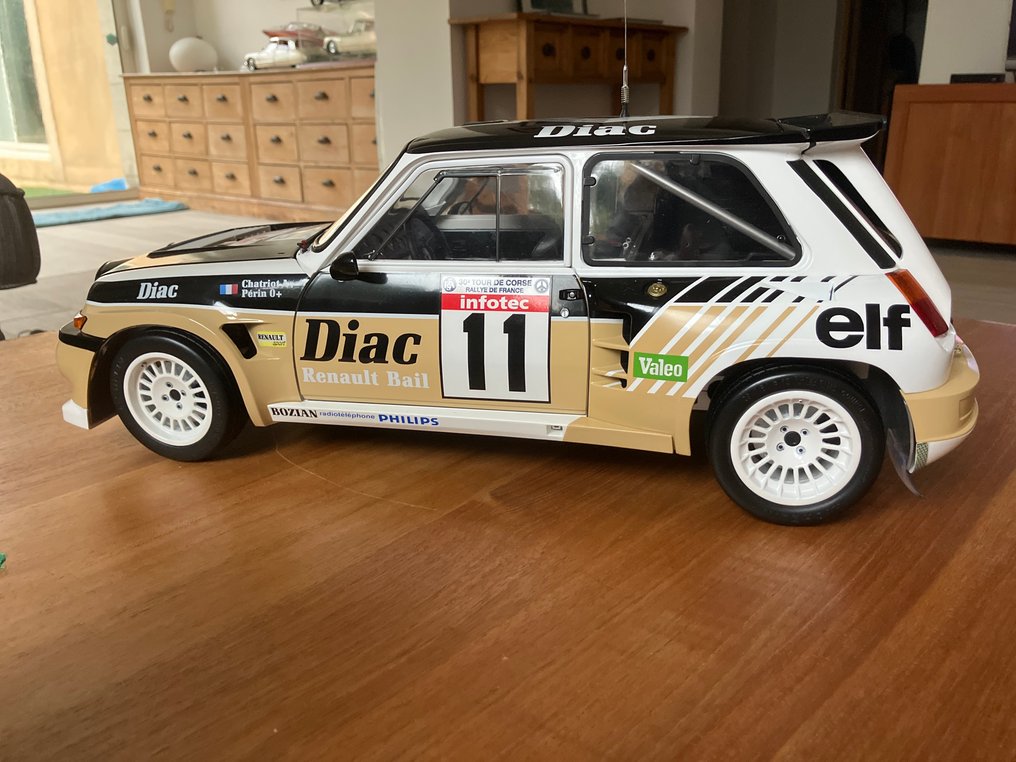 Altaya 1:8 - Modell racerbil - Renault 5 Maxi # 11 30ème  Rallye tour de Corse #1.0