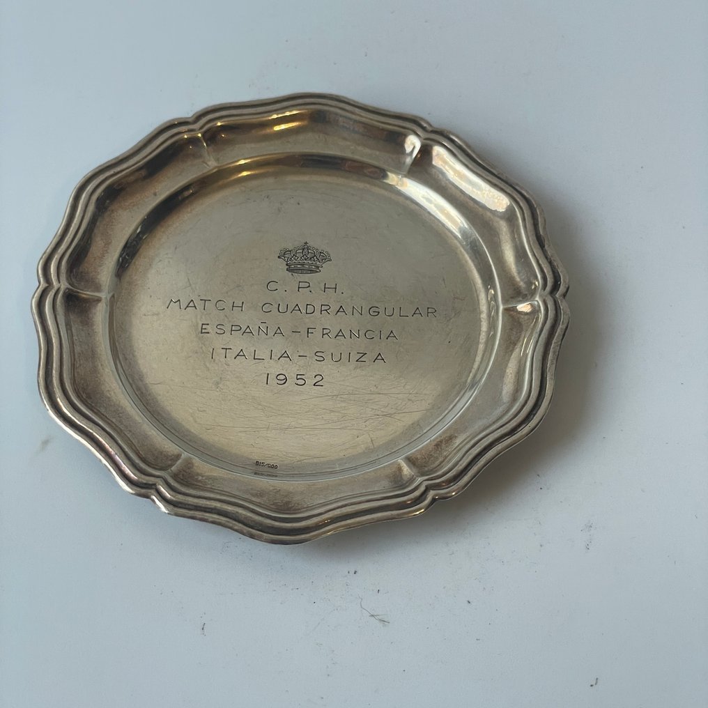 放零碎杂物的盒子 - 碗边缘切割 - 西班牙 - 高尔夫比赛 #1.0