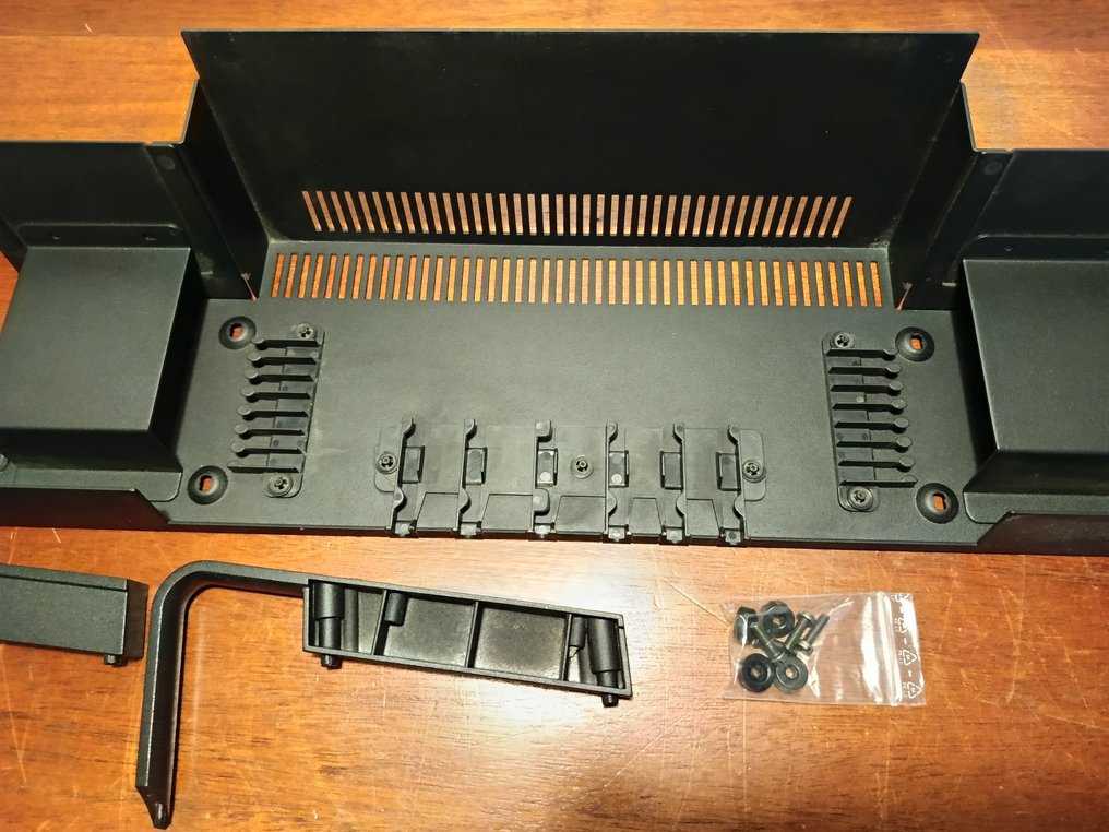 Bang & Olufsen - 适用于 Beolab 2500 和 Beocenter Ouverture - 2300 - 2500 - 3000 的壁挂架 高保真音响套装 #2.1