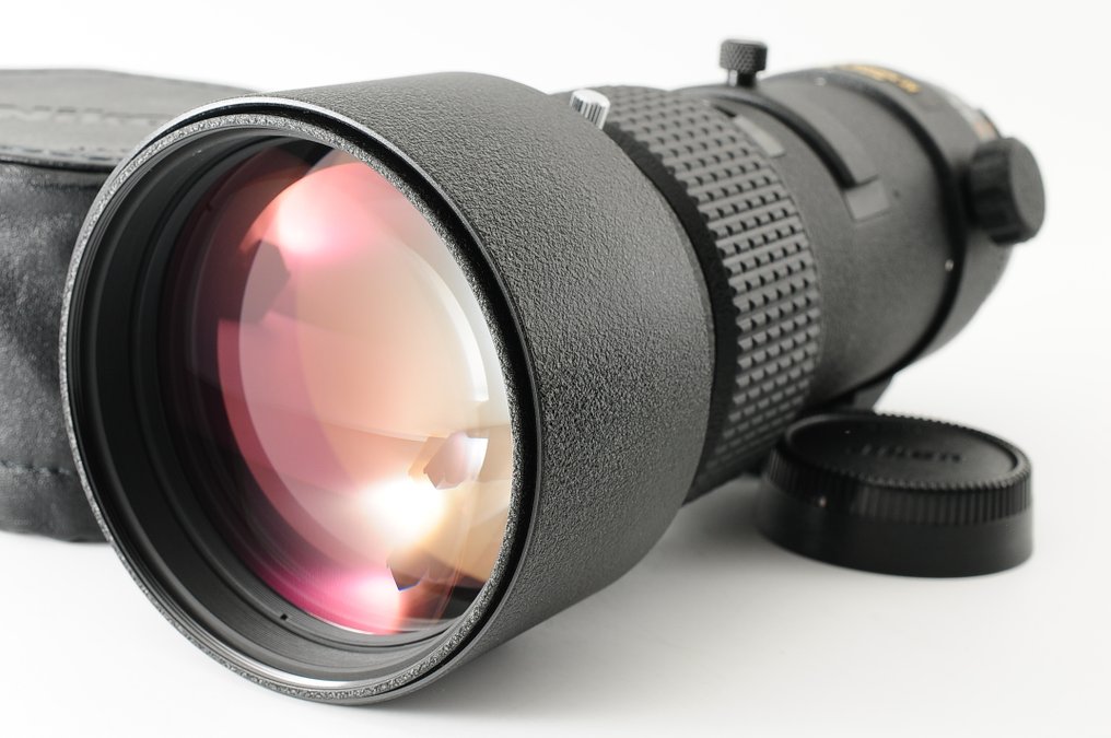 Nikon AF Nikkor 4/300mm ED [#1068] Kamera-objektiv #1.0