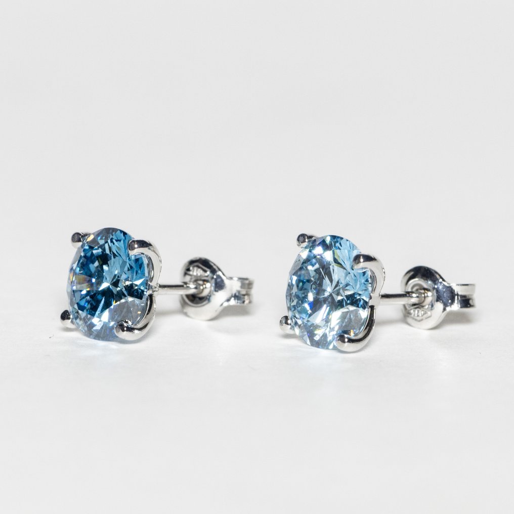 χωρίς τιμή ασφαλείας - Σκουλαρίκια - 18 καράτια Λευκός χρυσός -  5.02ct. tw. Μπλε Διαμάντι (Διαμάντια εργαστηριακής καλλιέργειας με φανταχτερά χρώματα) - FANCY VIVID BLUE VS1 #2.1