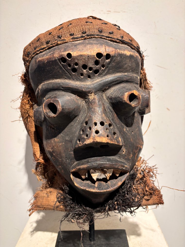 Dansemaske - Pende - Kongo (Ingen reservasjonspris) #4.3