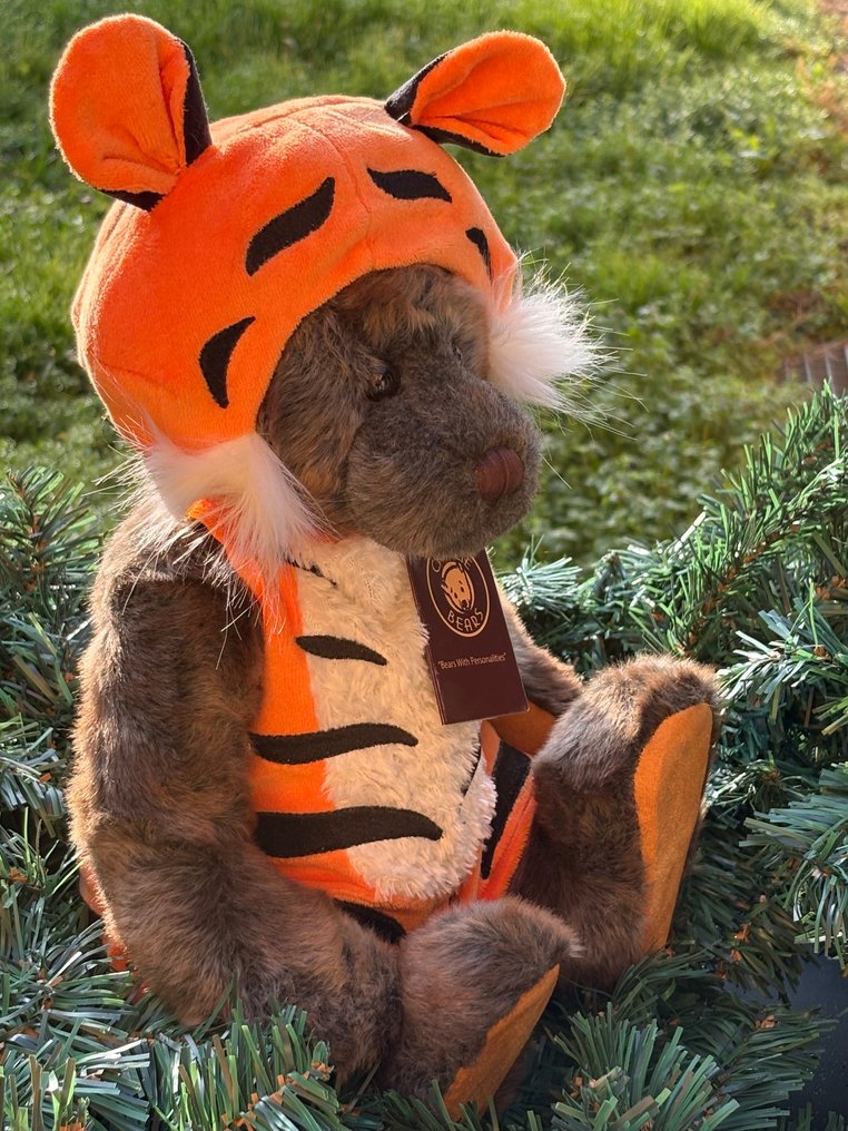 Charlie Bears: Sleepover Teddy Nod, met label - Plush animal - 1950-1960 - U.K. #3.2