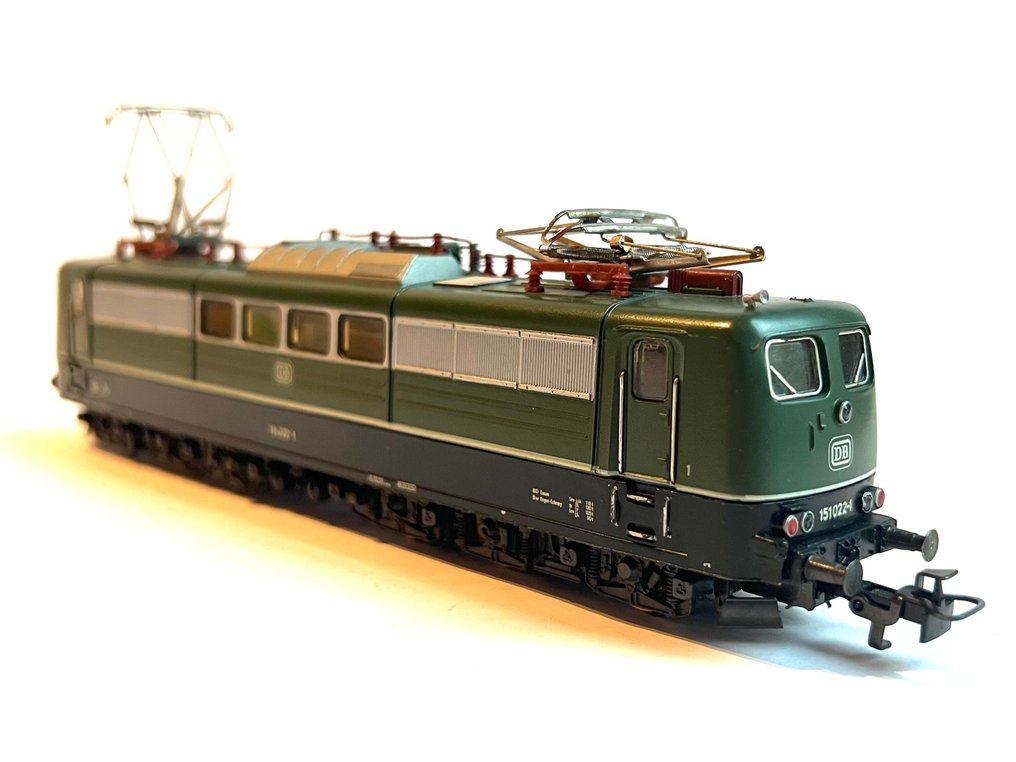 Märklin H0 - Locomotiva elettrica (1) - BR151 022-1 - DB #2.1