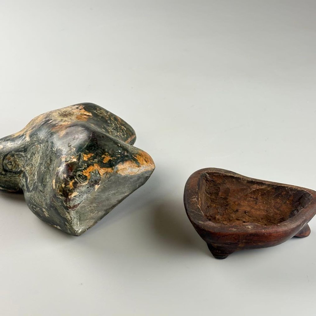 日本水石配菊花水晶形态与木制底座 - 20世紀早期（一戰期） #1.0