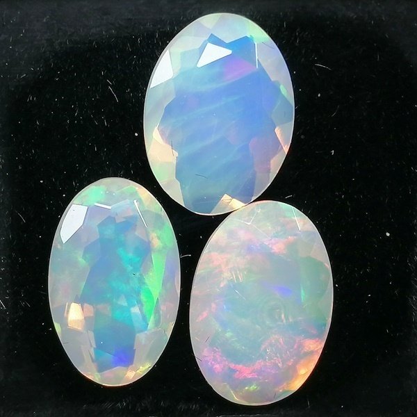 3 pcs  蛋白石  - 4.16 ct - 西班牙宝石学院（IGE） - 浓烈的色彩游戏 #1.0