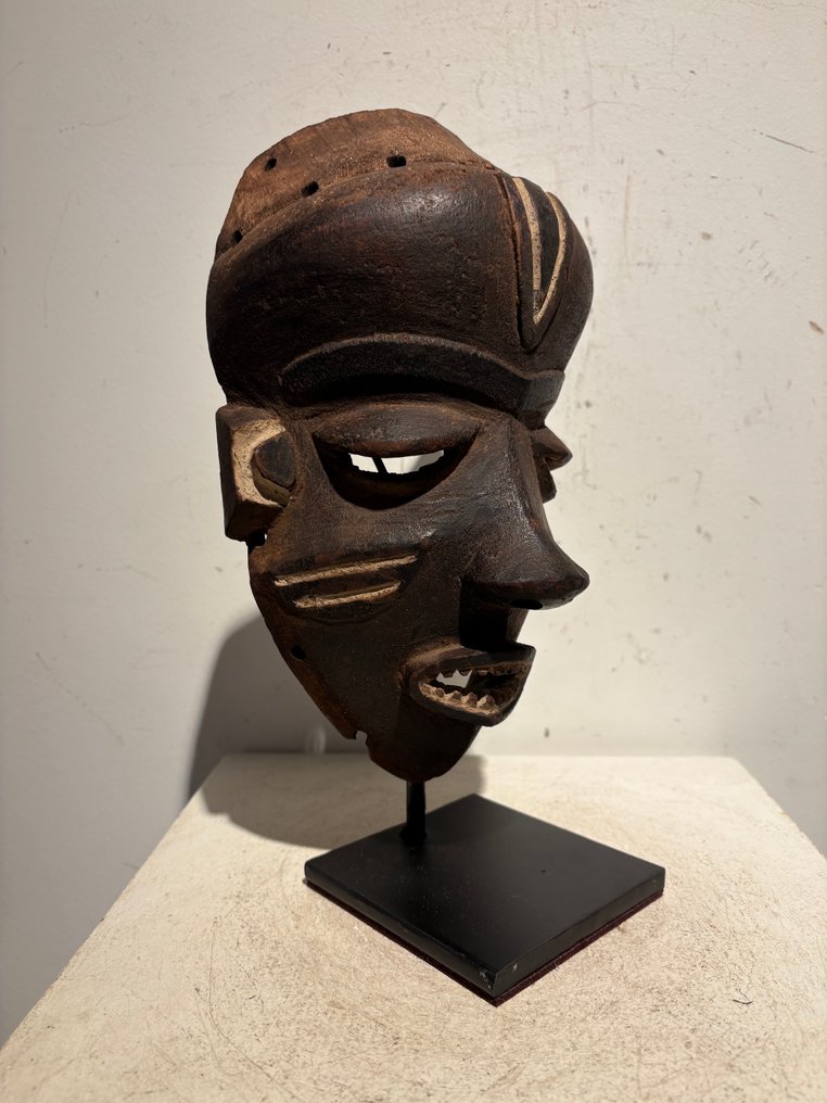 Dansemaske - Pende - Kongo  (Ingen reservasjonspris) #4.3