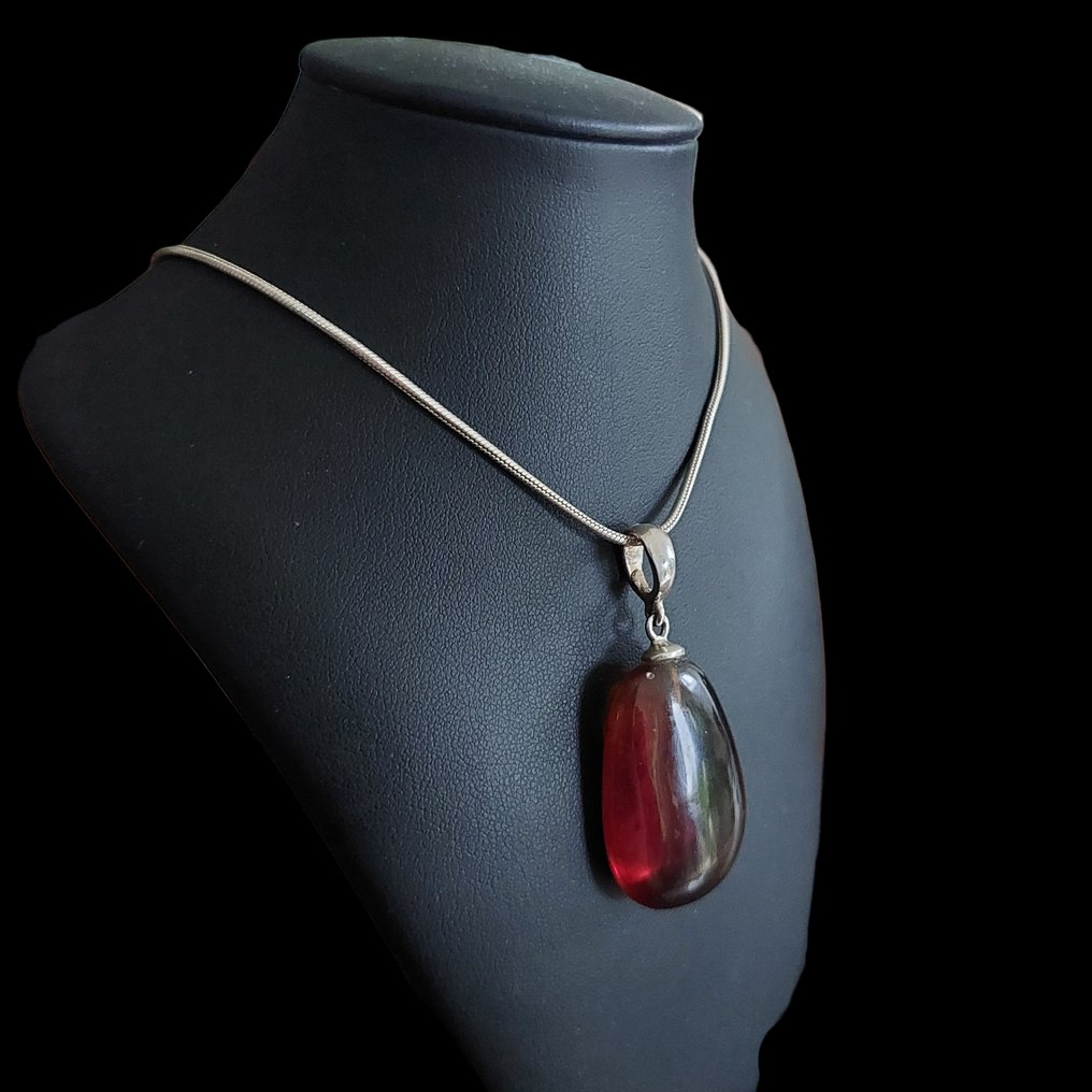 苏门答腊稀有的蓝琥珀。非常优质的收藏品。 925纯银镶嵌 - 高度: 5 cm - 宽度: 2.2 cm- 6 g #3.2