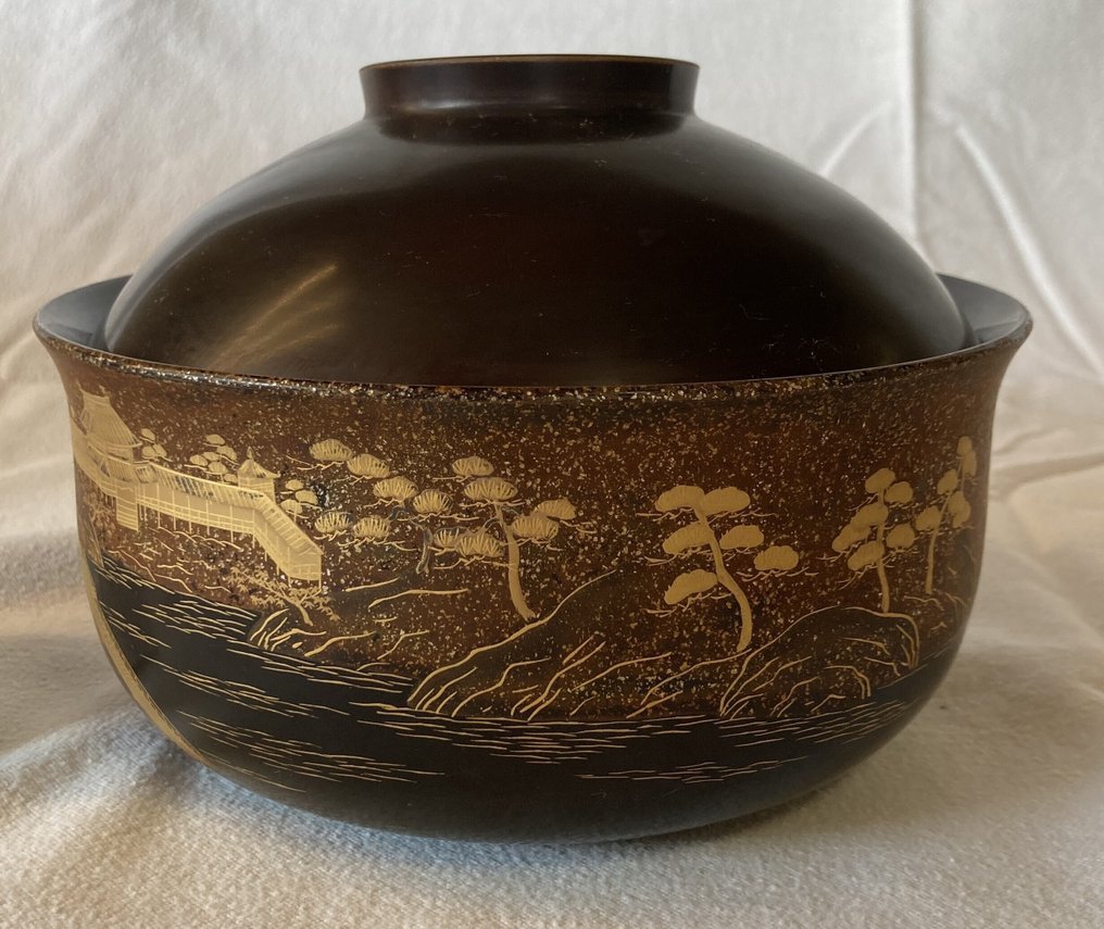 漆器漆碗带盖 - 漆, 木 - 日本 - 明治時期（1868-1912） #1.0