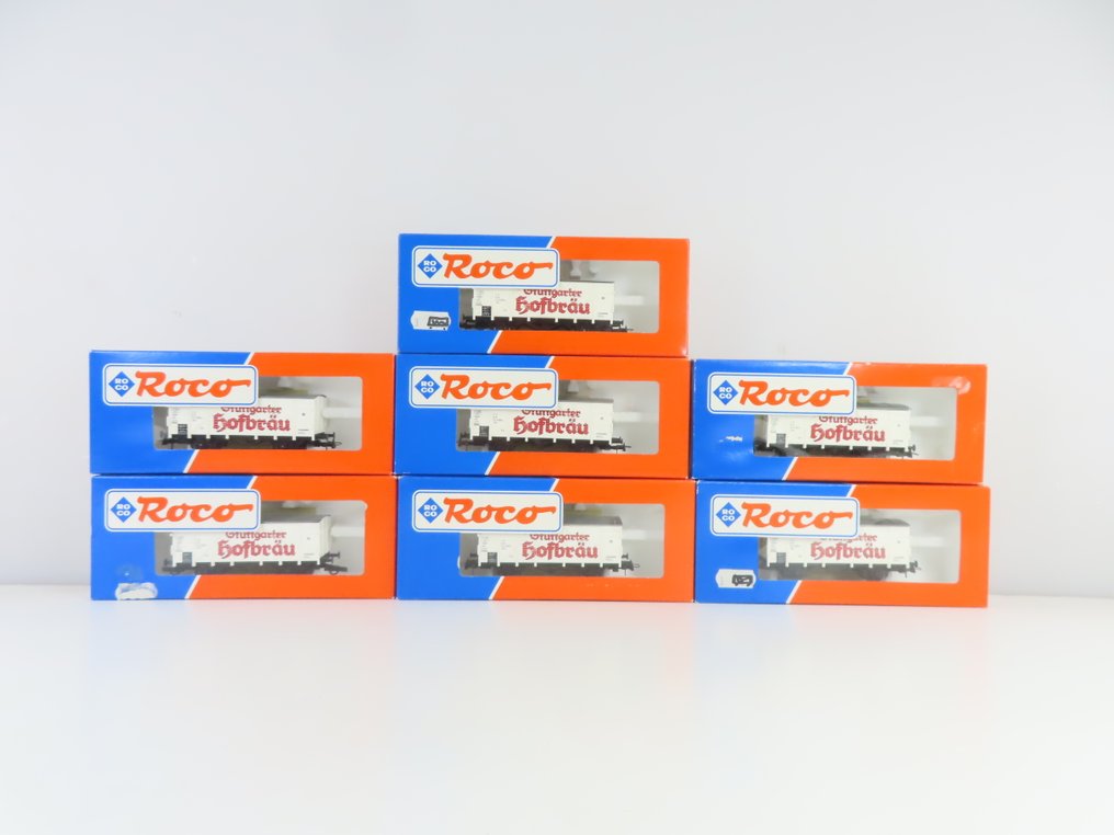 Roco H0轨 - 4301B - 模型火车货运车厢 (7) - 7辆2节封闭式货车，标有“Hofbrau” - DB #1.0