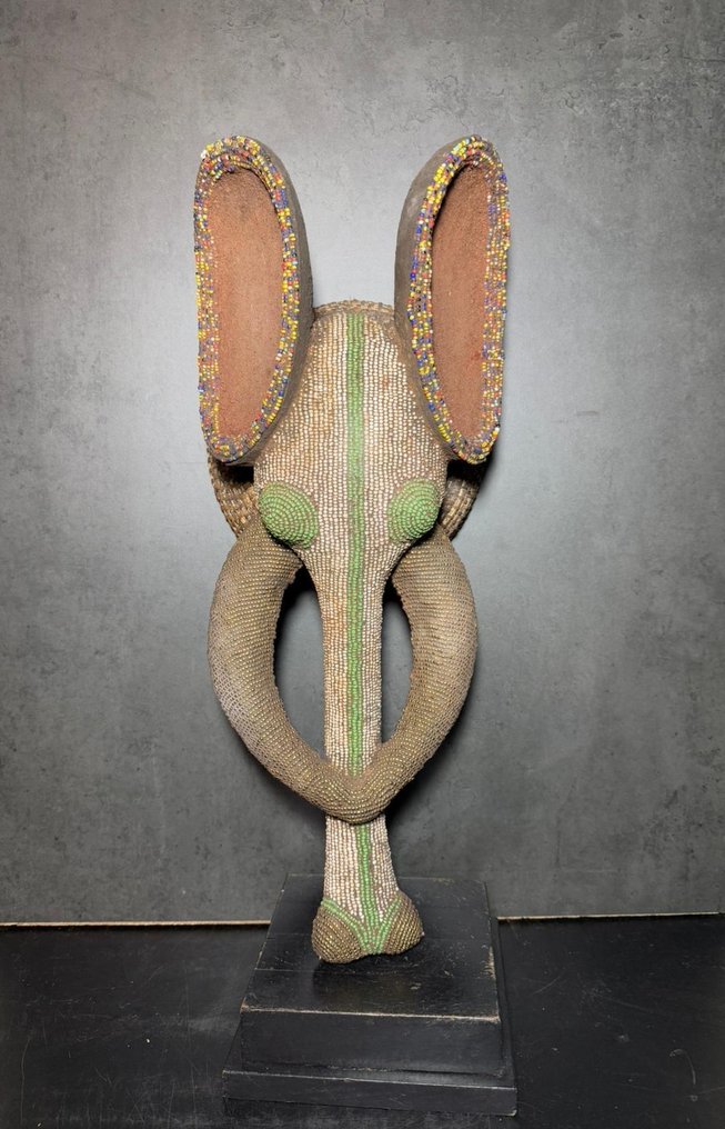 Fremragende perlebesat elefantmaske. - Bamileke - Cameroun (Ingen mindstepris) #1.0