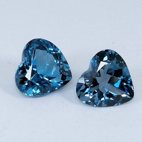 2 pcs  蓝色 黄宝石  - 10.48 ct - 西班牙宝石学院（IGE） #4.3