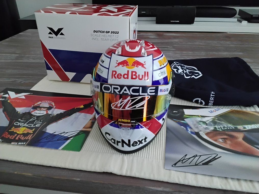 1:2 - Αγωνιστικό αυτοκίνητο μοντελισμού - Schubert Max Verstappen helmet Dutch Gp 2022 - Υπογραφή Περιορισμένης Έκδοσης #1.0