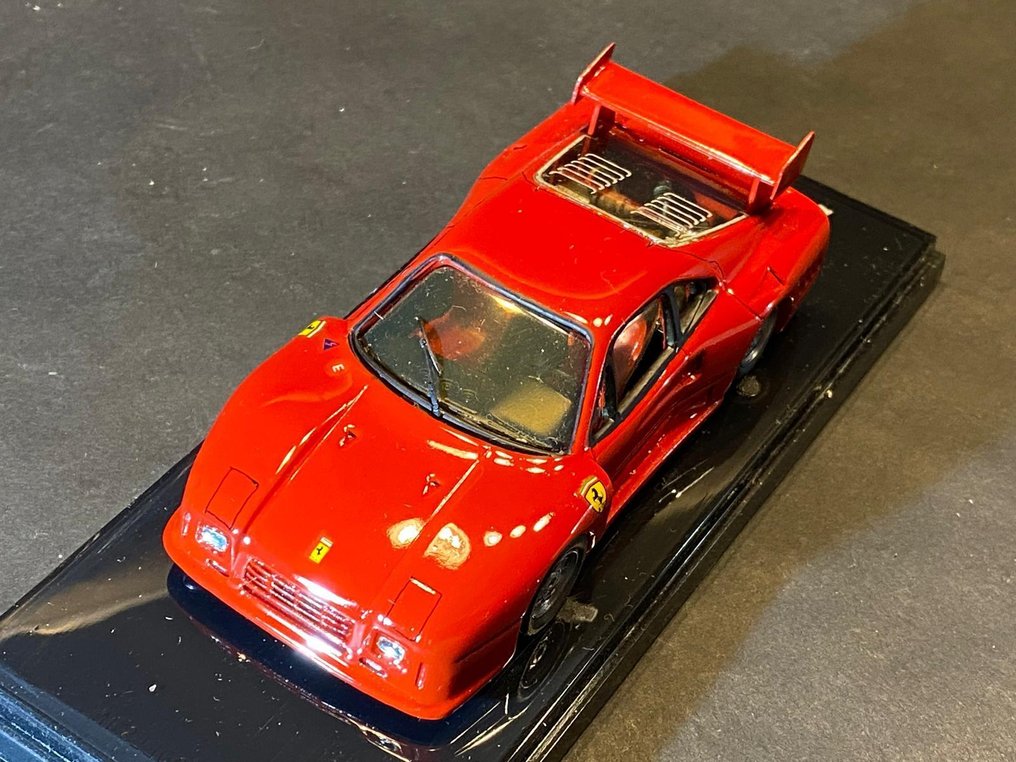 IMRE SZANTO 1:43 - Modellbil - Ferrari  GTO EVOLUTIONE #1.0