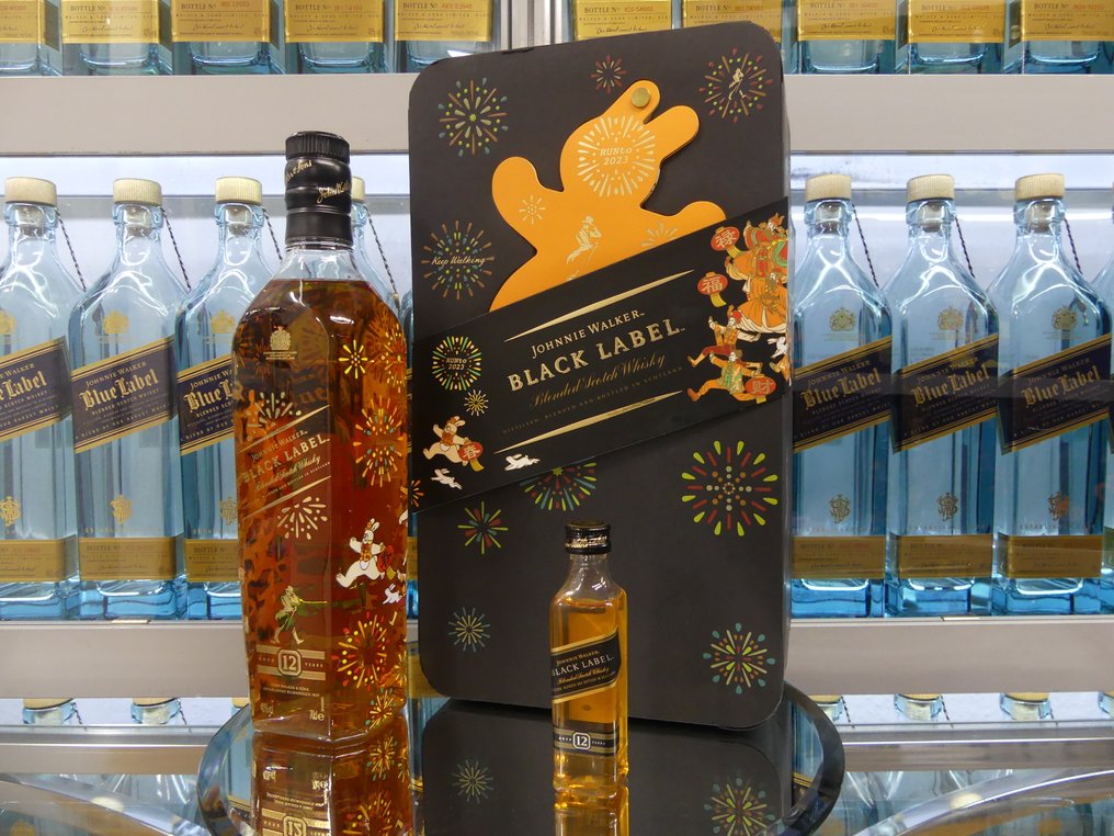 Johnnie Walker Black Label - Limited Edition Design Run to 2023 Rabbit from China  - 700ml #1.0