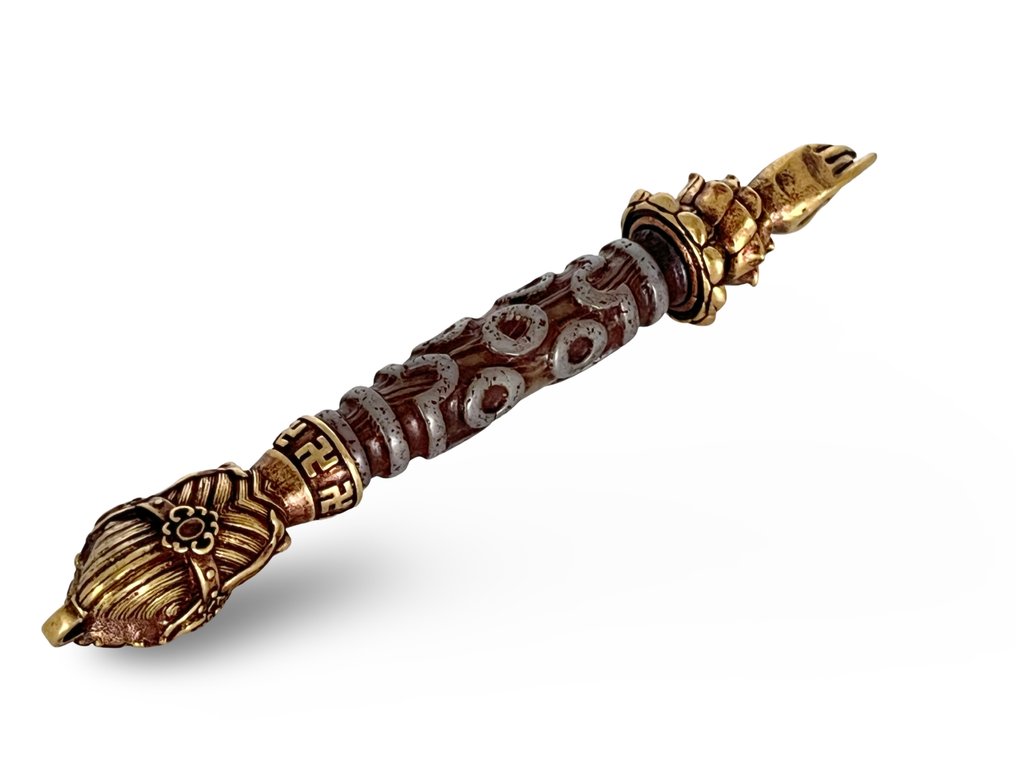 藏族护身符，配有华丽的DZI珠子的仪式工具 - 12.4厘米- 49 g #2.1