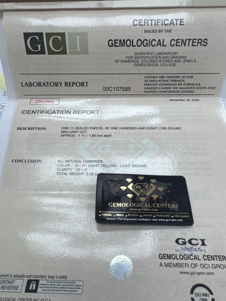 沒有保留價 - 108 pcs 鑽石  (天然彩色)  - 3.08 ct - 圓形 - Light 黃色, 褐色 - I1, VS1 - Gemmological Centre Israel (G.C.I.) - G-H #2.1