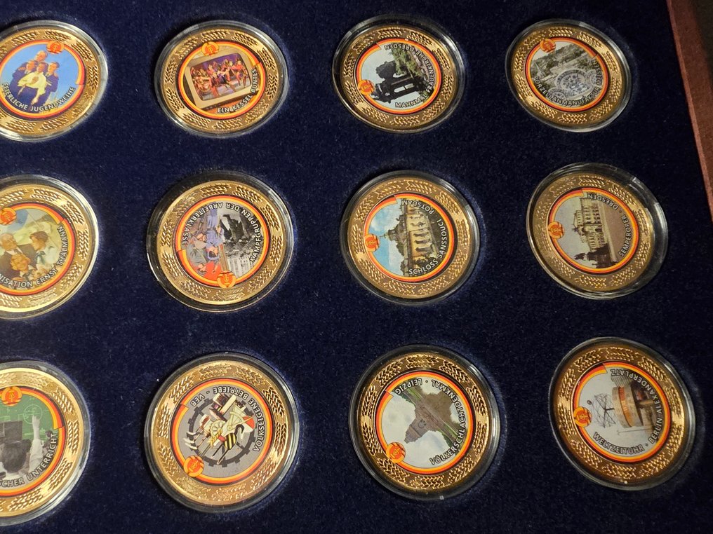 德國. 2020 Complete set van 24 herdenkinasmedailles uit de DDR periode (1949-1990). (沒有保留價) #3.2