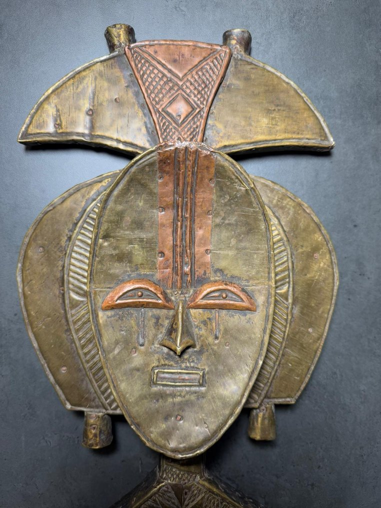 华丽的圣物柜 bakota - Bakota - 加蓬  (没有保留价) #2.1