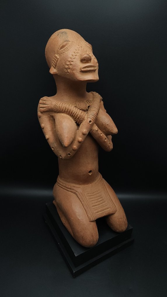 Magnificent statue - njenne - Mali (No reserve price) #1.0