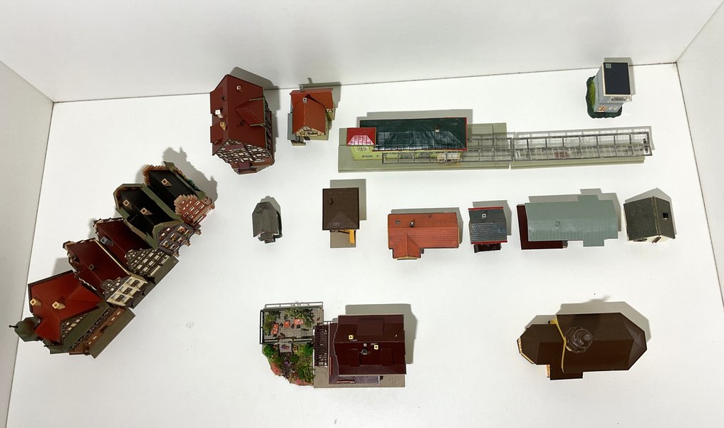 Vollmer, Faller, Kibri, Auhagen N轨 - 火车模型风景 (17) - Vakwerkdorp 与 Station Schönblick #4.3