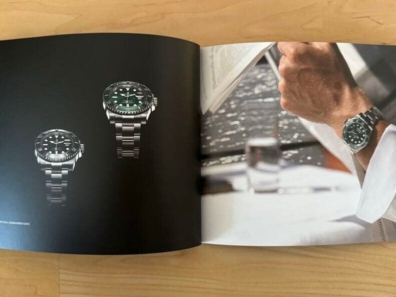 ROLEX – Conjunto de Catálogo de Relógios e Lista de Preços – Coleção 2010 – Envelope Original #3.2